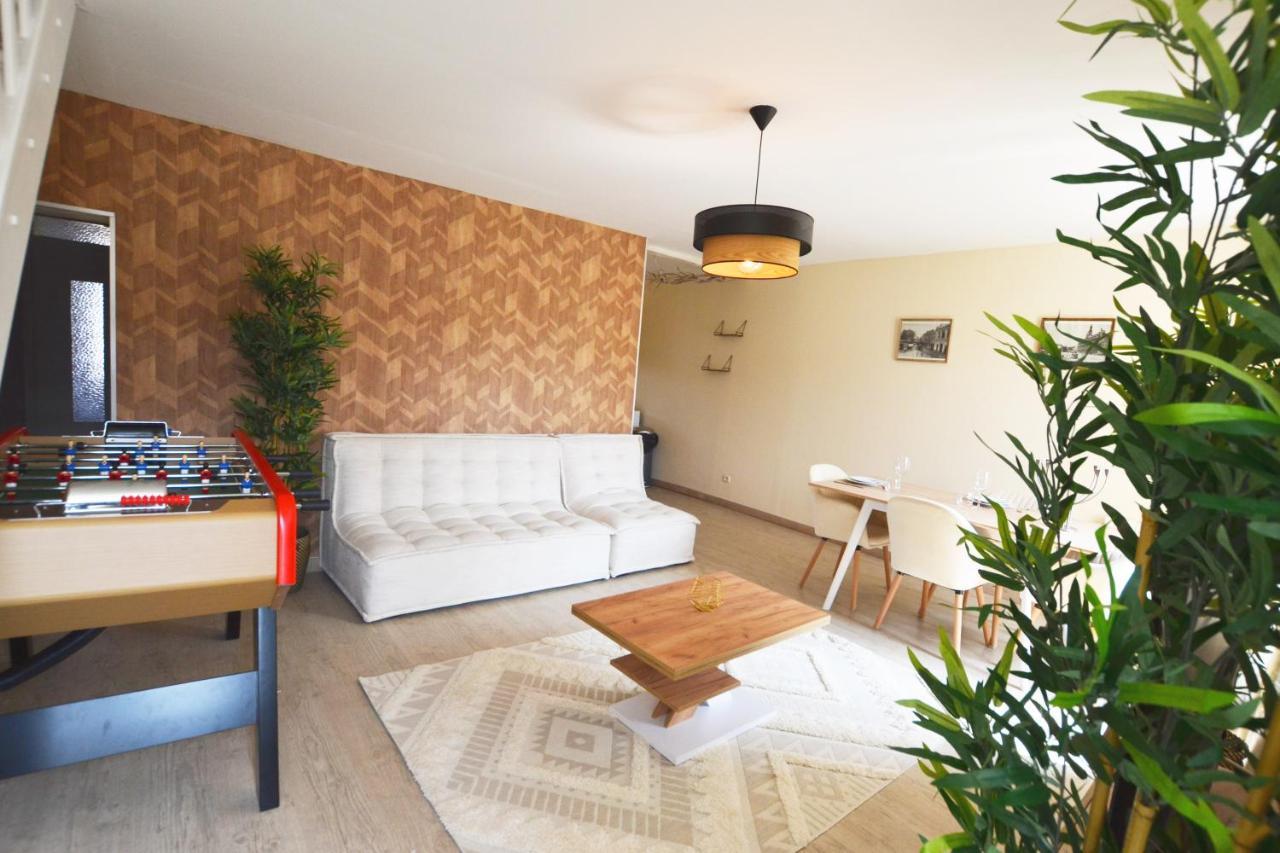 Capstay Cosy Centre 2 Chambres Babyfoot & Netflix Raismes Exterior photo